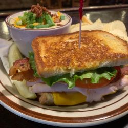 Shooter's Neighborhood Bar & Grill